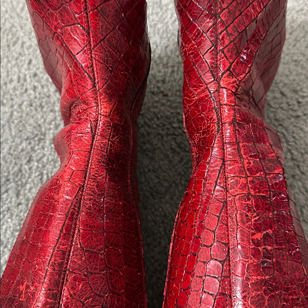 Donald J Pliner Red Croc Embossed Leather Tall Zip Boots women’s 6.5 - Picture 7 of 9